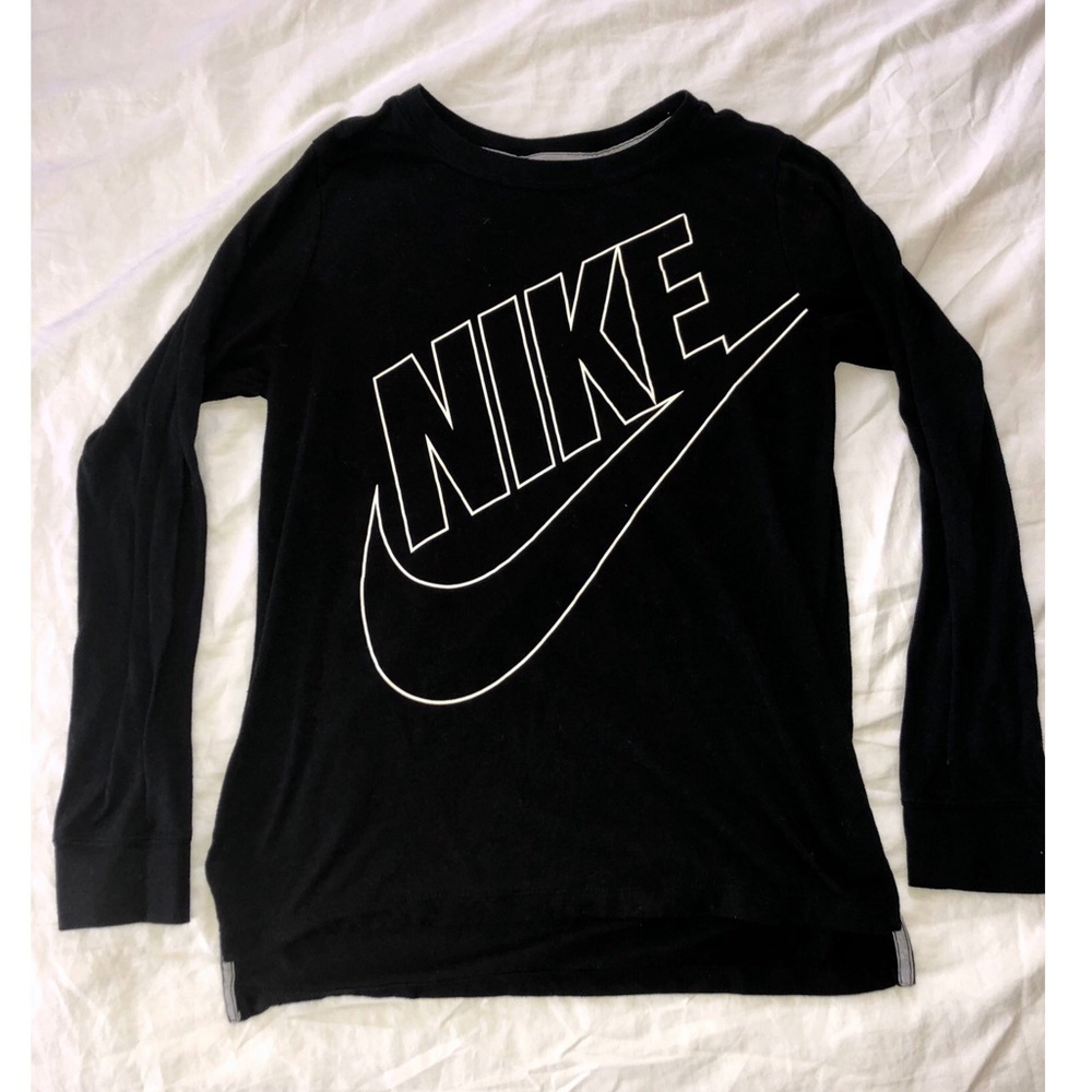 NIKE || PRE~WORKOUT TOP ||